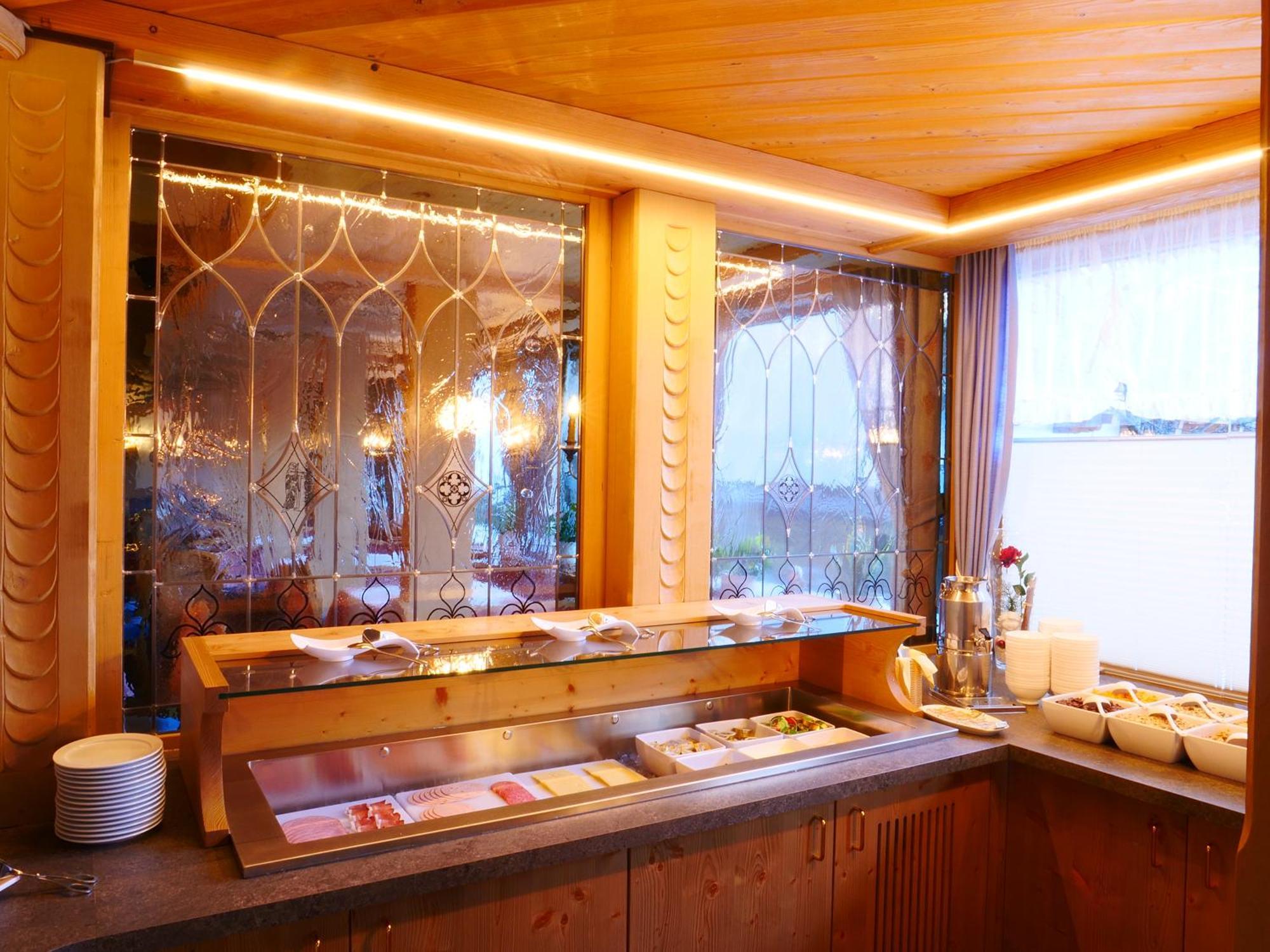 Parkhotel Soelden Exterior photo