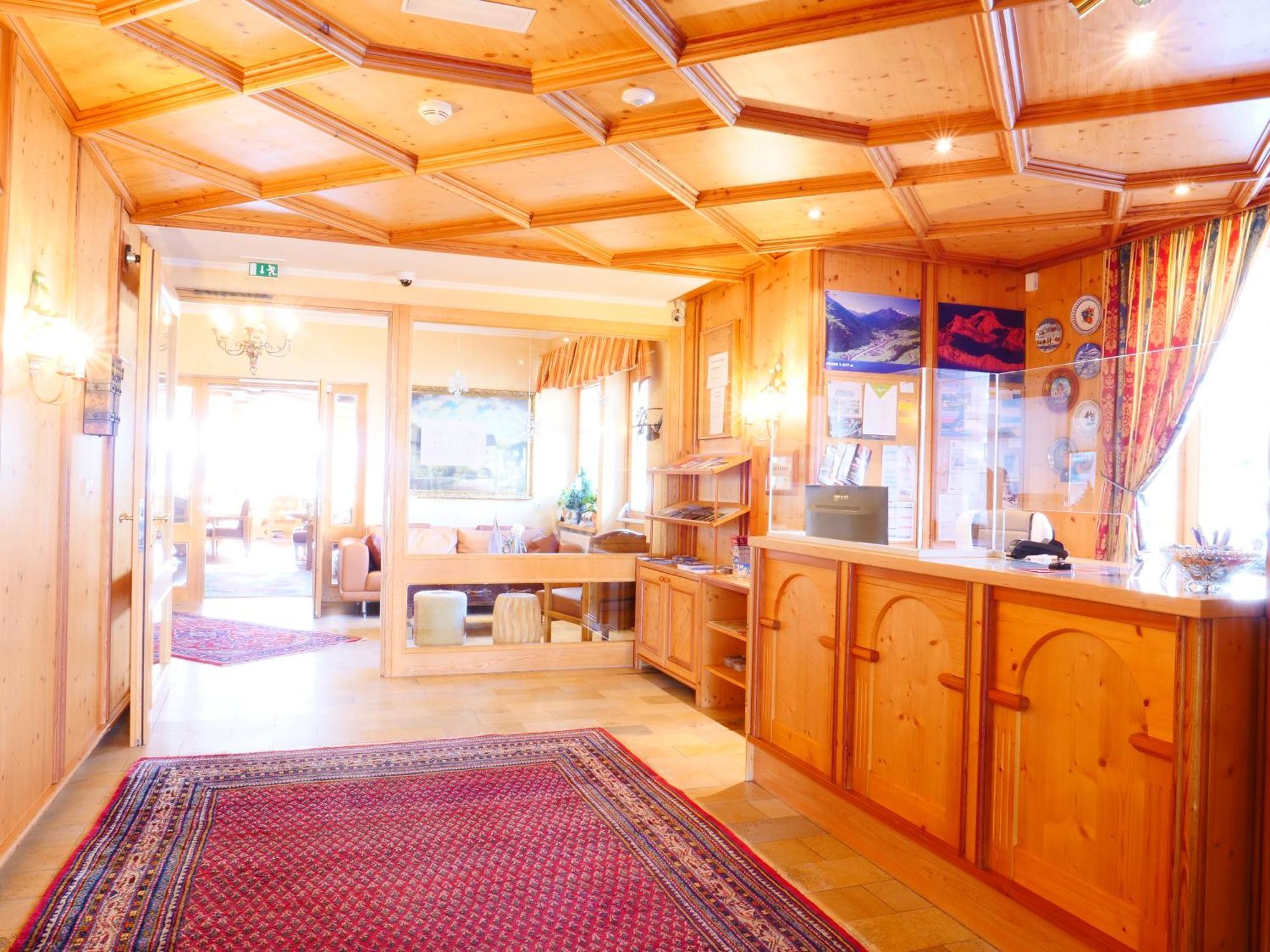 Parkhotel Soelden Exterior photo