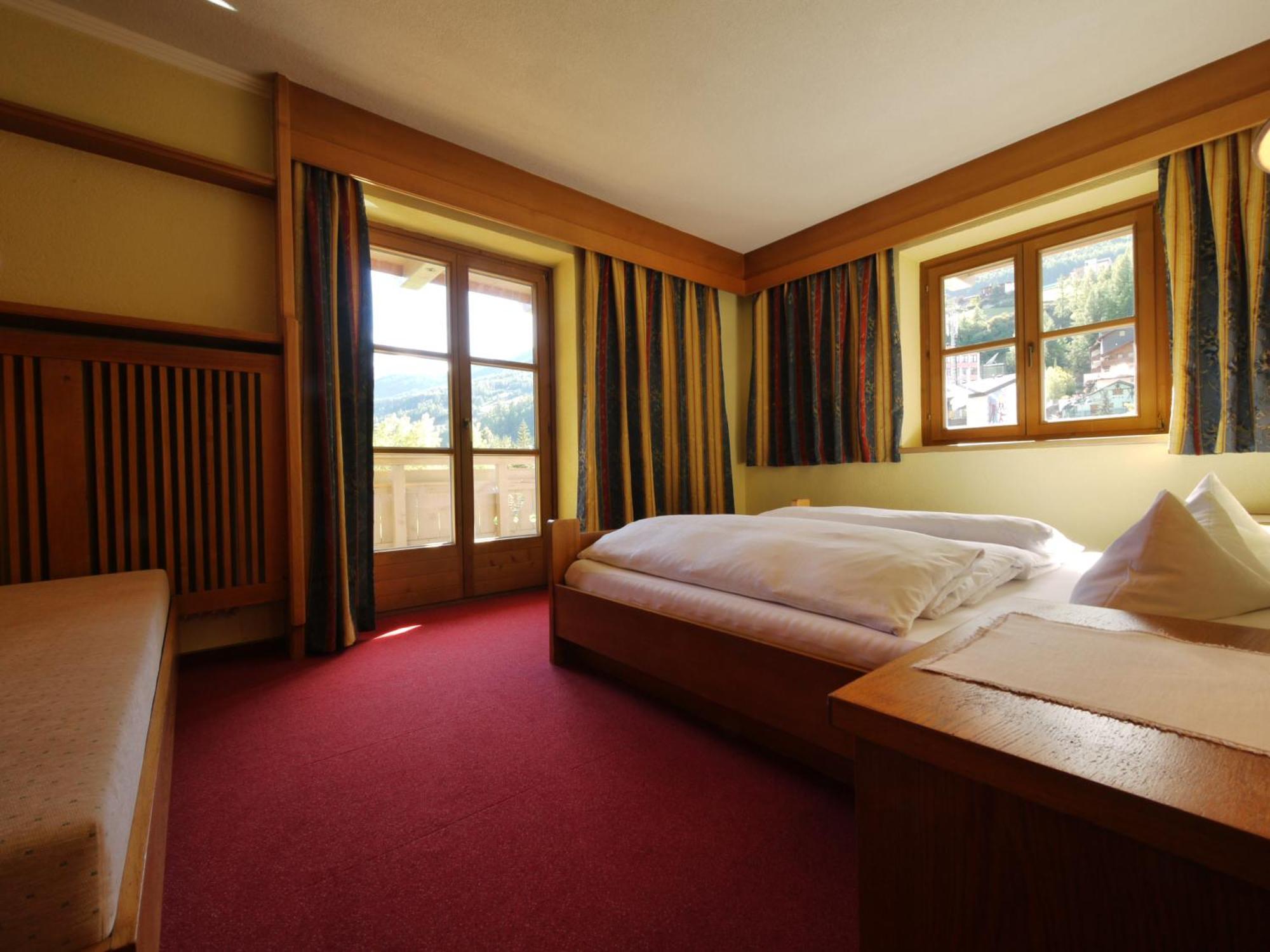 Parkhotel Soelden Room photo